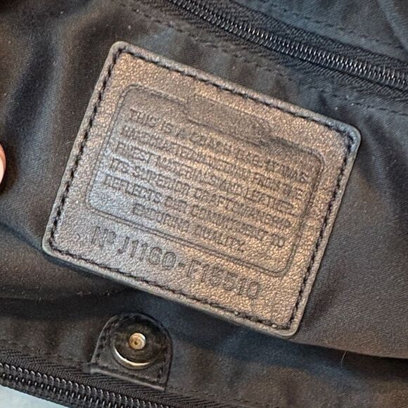 Coach Ashley Signature “C” Logo Sateen Carry-All - Picture 15 of 16